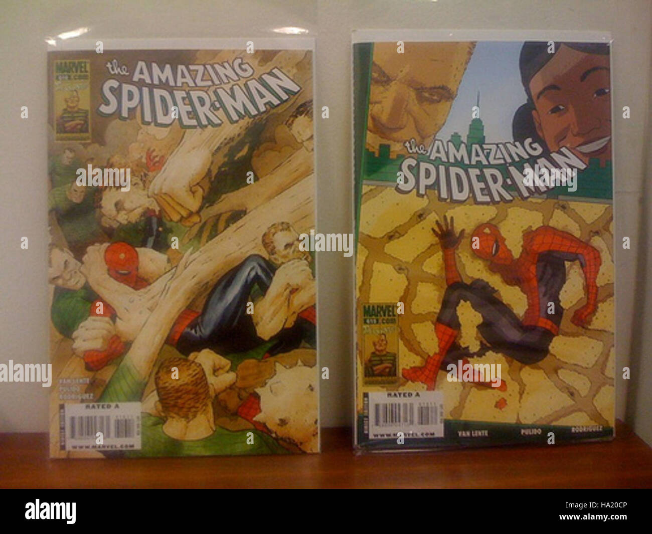 Comic-Bücher werden im Governors Island National Park verwendet, um Besucher mit Geschichten über die Geschichte und die natürliche Umgebung des Parks zu beschäftigen. Dieser Ansatz kombiniert Unterhaltung mit Bildung und fördert die Erkundung und das Lernen von Parks. Stockfoto