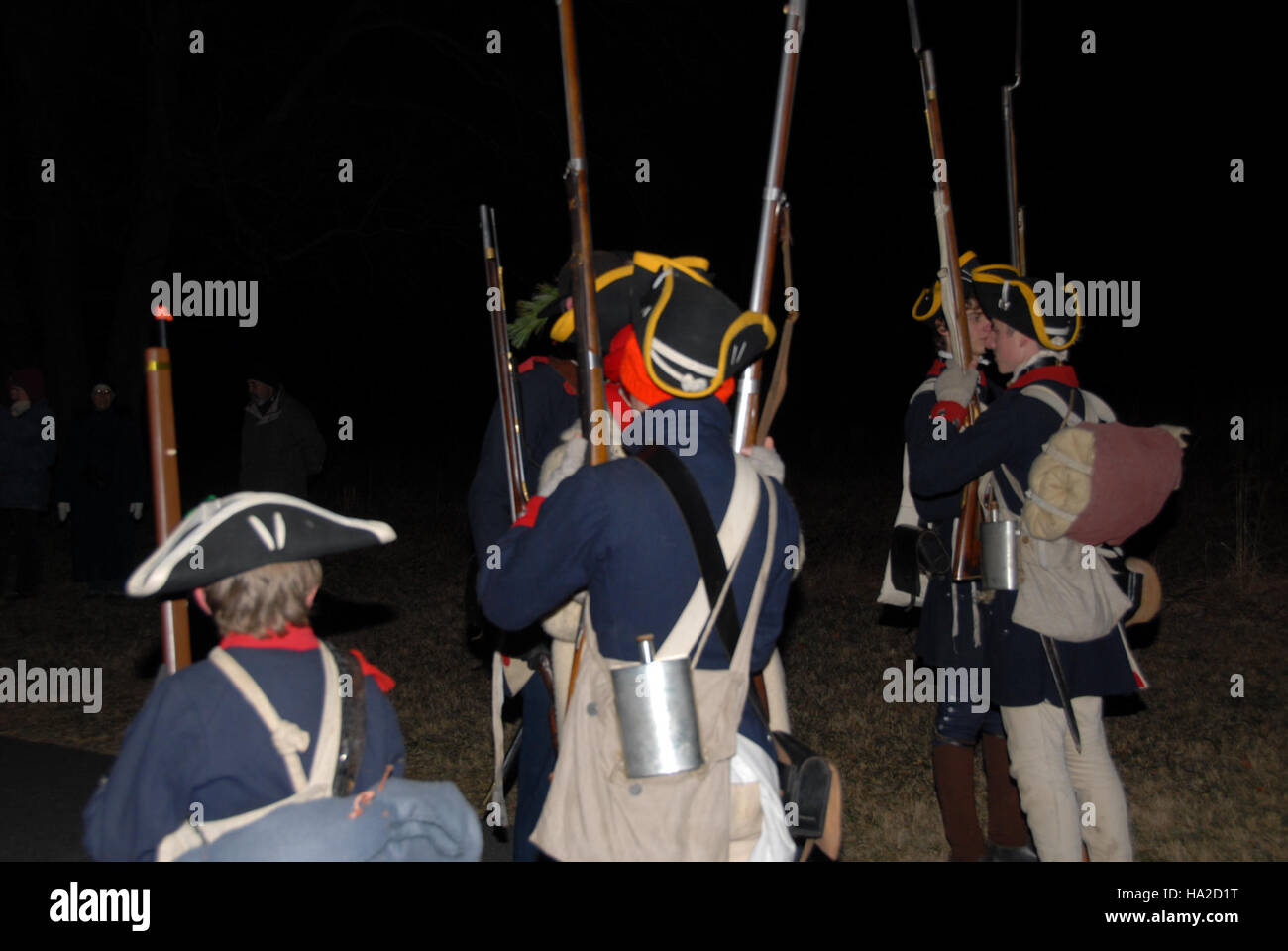Ein zeremonieller Wachwechsel im Valley Forge National Park, der die historische Bedeutung und das nationale Erbe des Parks symbolisiert. Stockfoto