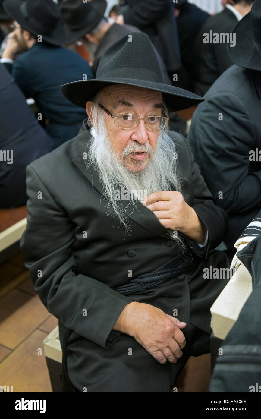 Porträt von prominenten Lubawitscher Rabbi, Sholom Ber Butman genommen bei der Ohel in Cambria Heights, Queens, New York Stockfoto