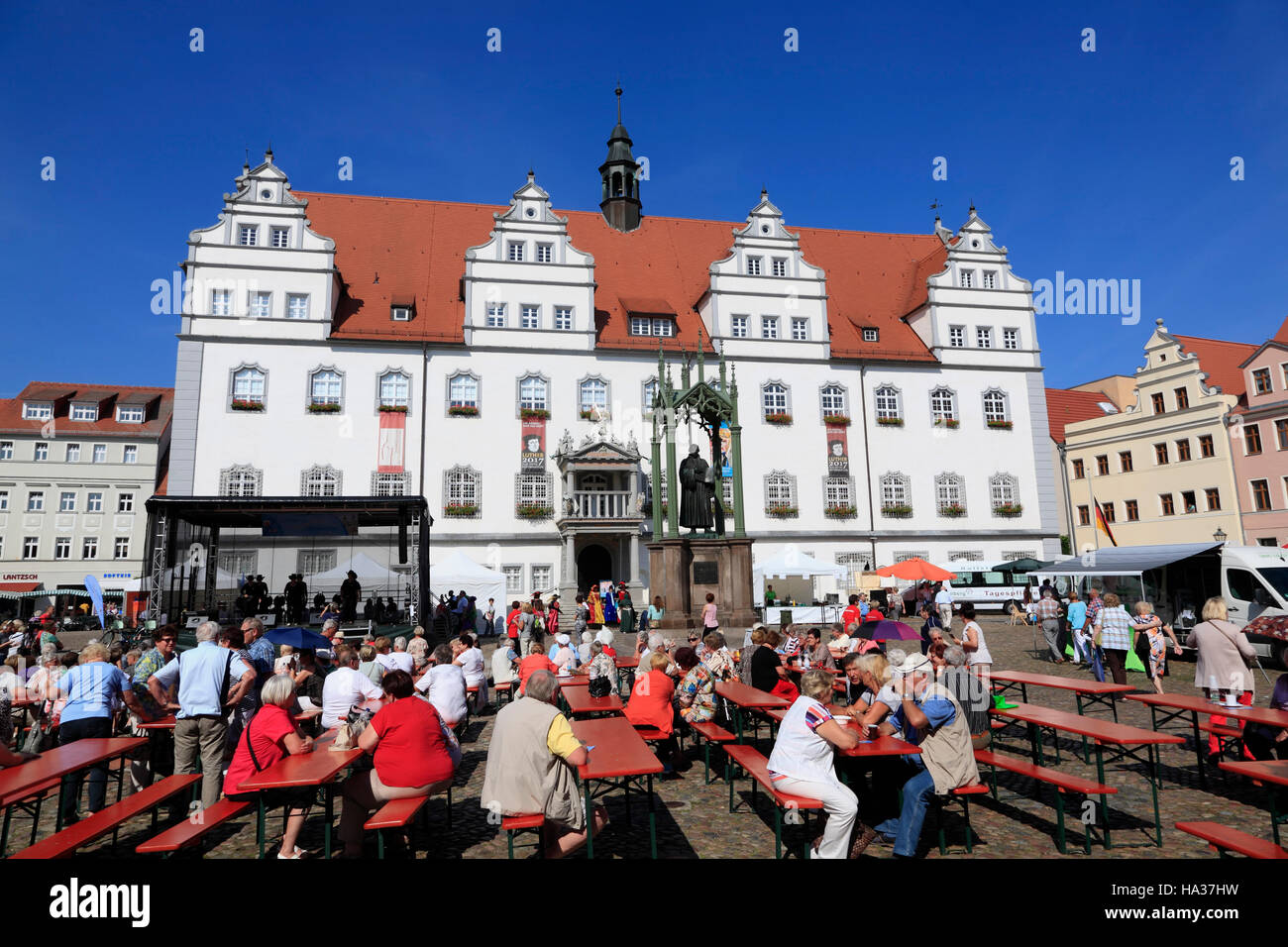 Marktplatz mit Rathaus, Wittenberg / Elbe, Sachsen-Anhalt, Deutschland, Europa Stockfoto
