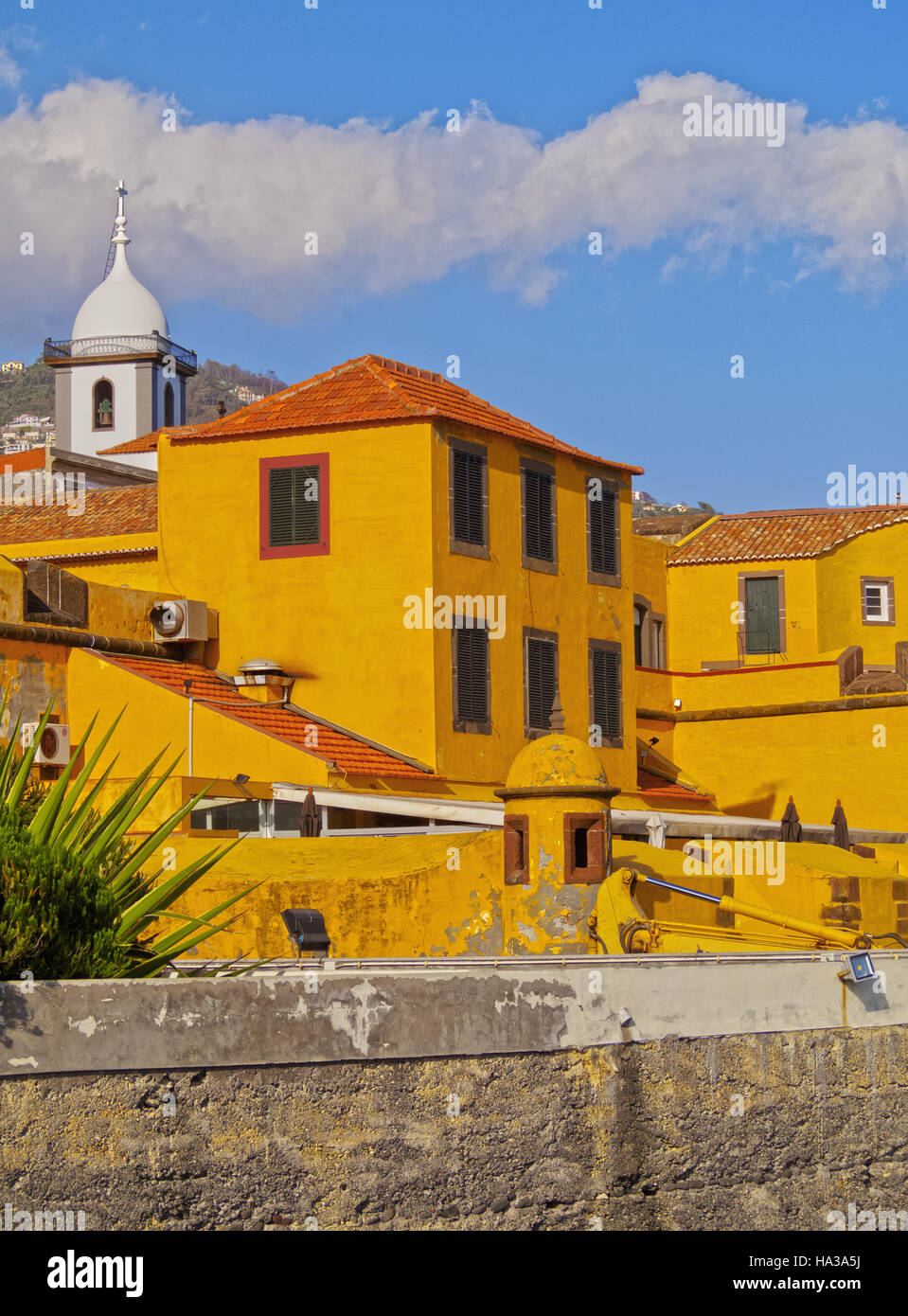 Portugal, Madeira, Funchal, Blick auf das Fort Sao Tiago. Stockfoto