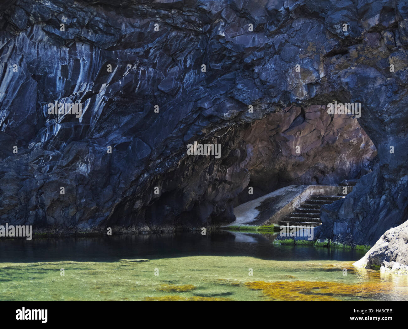 Portugal, Madeira, Blick auf die natürliche Schwimmbäder in Seixal. Stockfoto