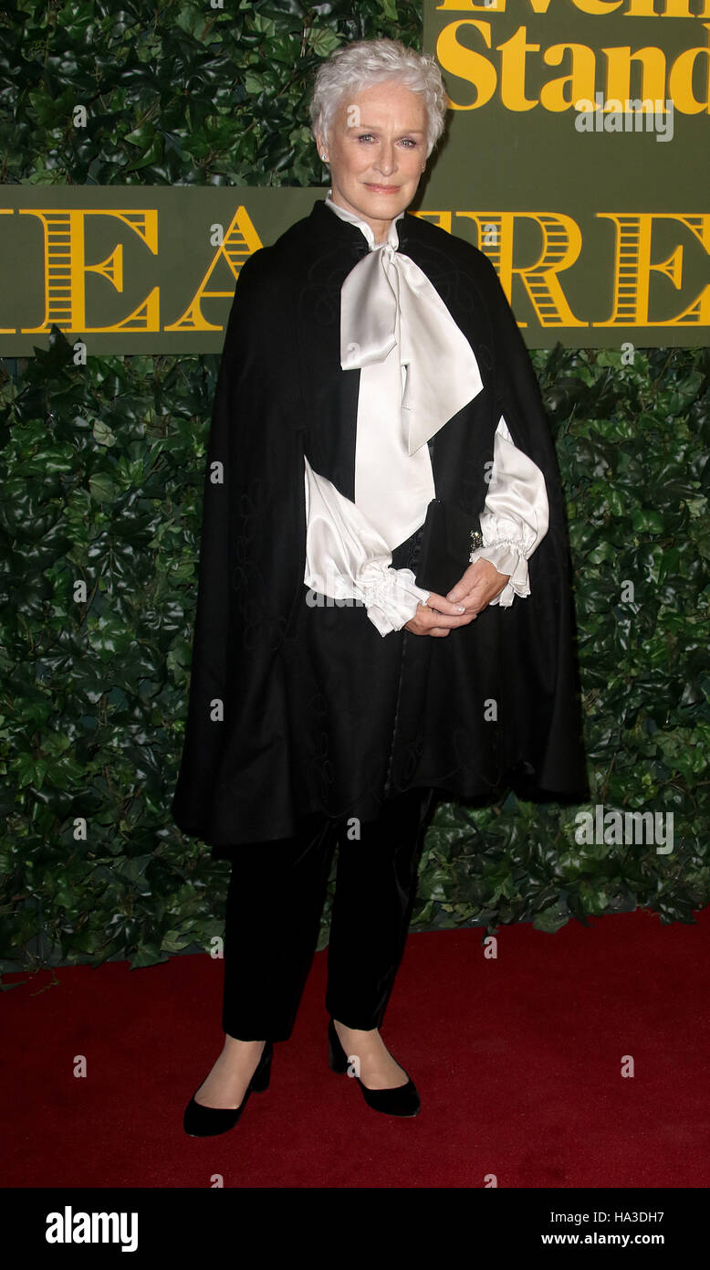 13. November 2016 - Glenn Close Besuch 2016 London Evening Standard Theatre Awards in The Old Vic Theater in London, England, UK Stockfoto