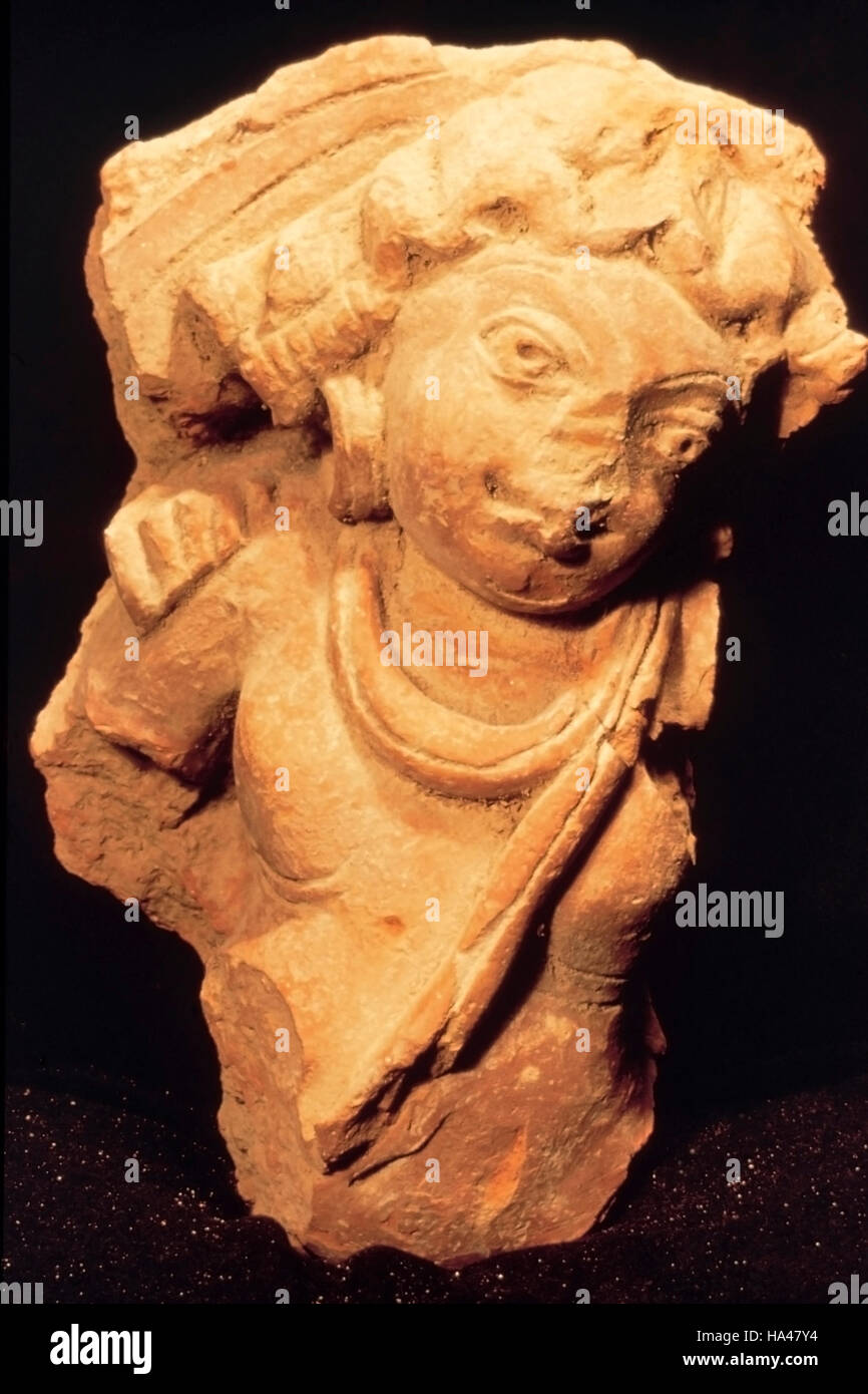 Ter (Osmanabad) Maharashtra. Terrakotta doppelte Form männliche Figur mit dünnen Kleidungsstücken. Ca. 2. Jahrhundert v. Chr. Stockfoto