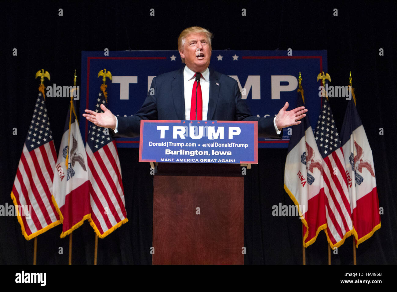 Republikanische Präsidentschaftskandidat Donald Trump auf einer Kundgebung der Kampagne im Memorial Auditorium in Burlington, Iowa. Fotografie von Jose mehr / VWPics Stockfoto