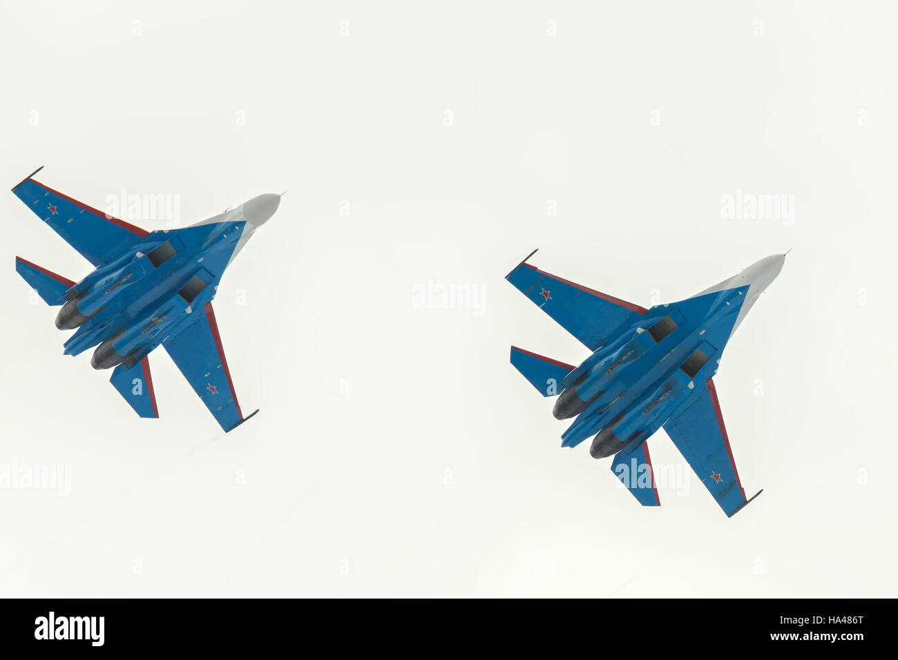 Kämpfer Suchoi Su-27 in Airshow russische Ritter. Stockfoto