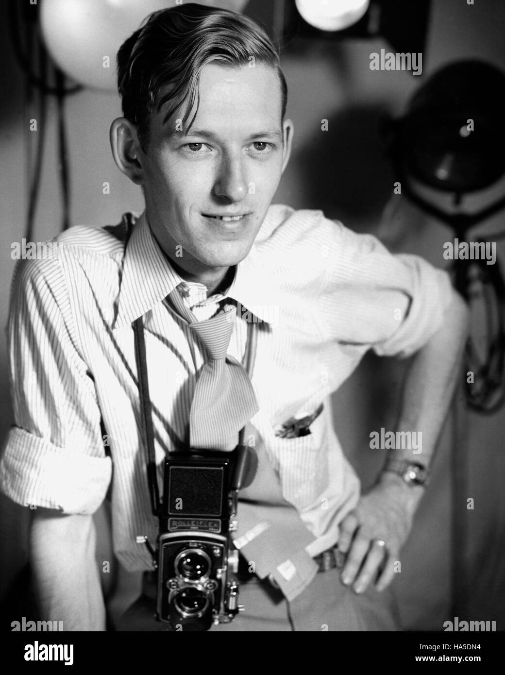 Das Energieministerium setzt seine Bemühungen fort, technologische und wissenschaftliche Innovationen voranzutreiben, die auf die Verbesserung der nationalen Energieinfrastruktur und der Nachhaltigkeit abzielen. Stockfoto