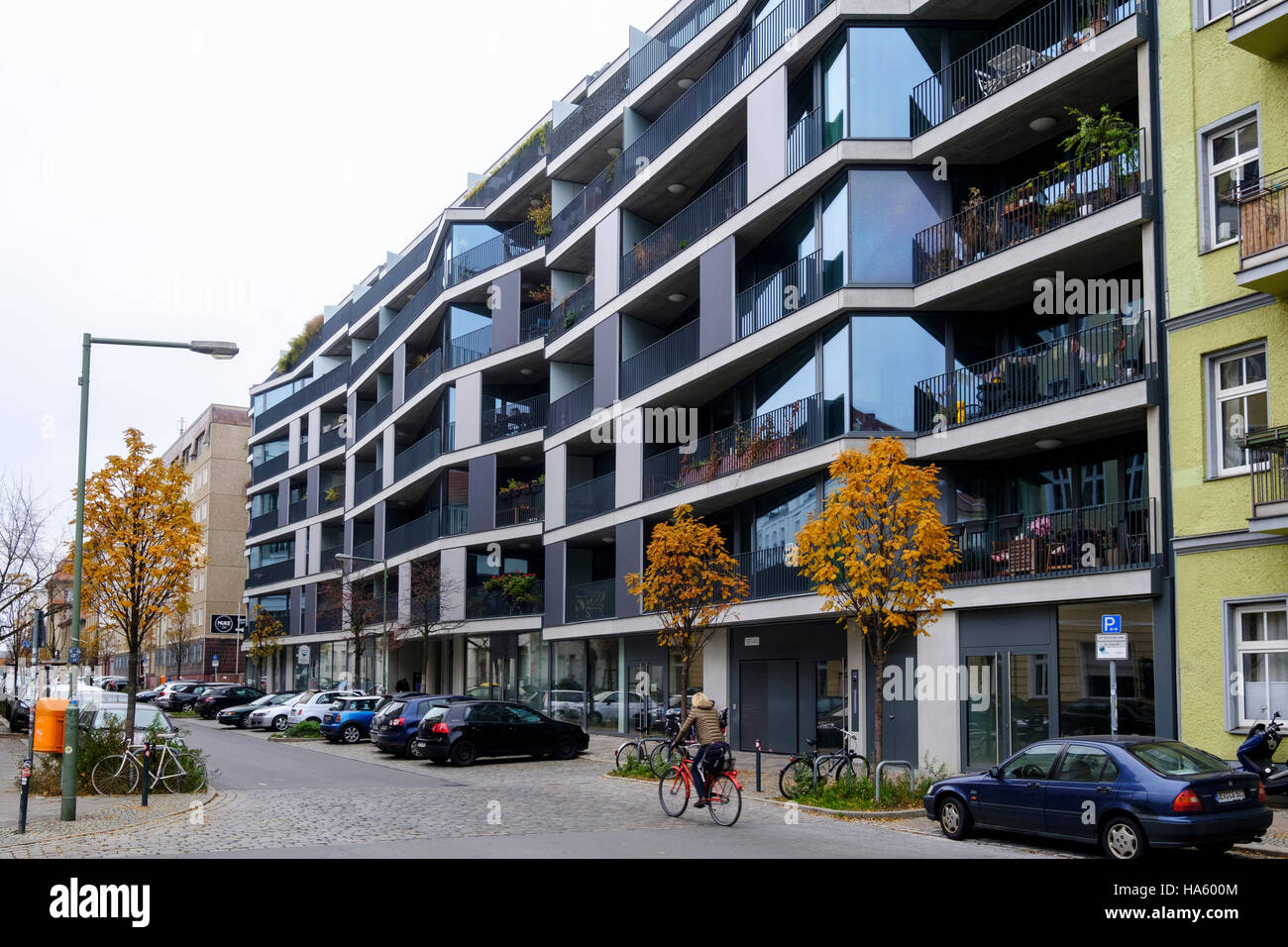 Moderne Luxus Wohnhaus Wohnung Entwicklung im Pettenkoferstrasse in Friedrichshain, Berlin, Deutschland Stockfoto