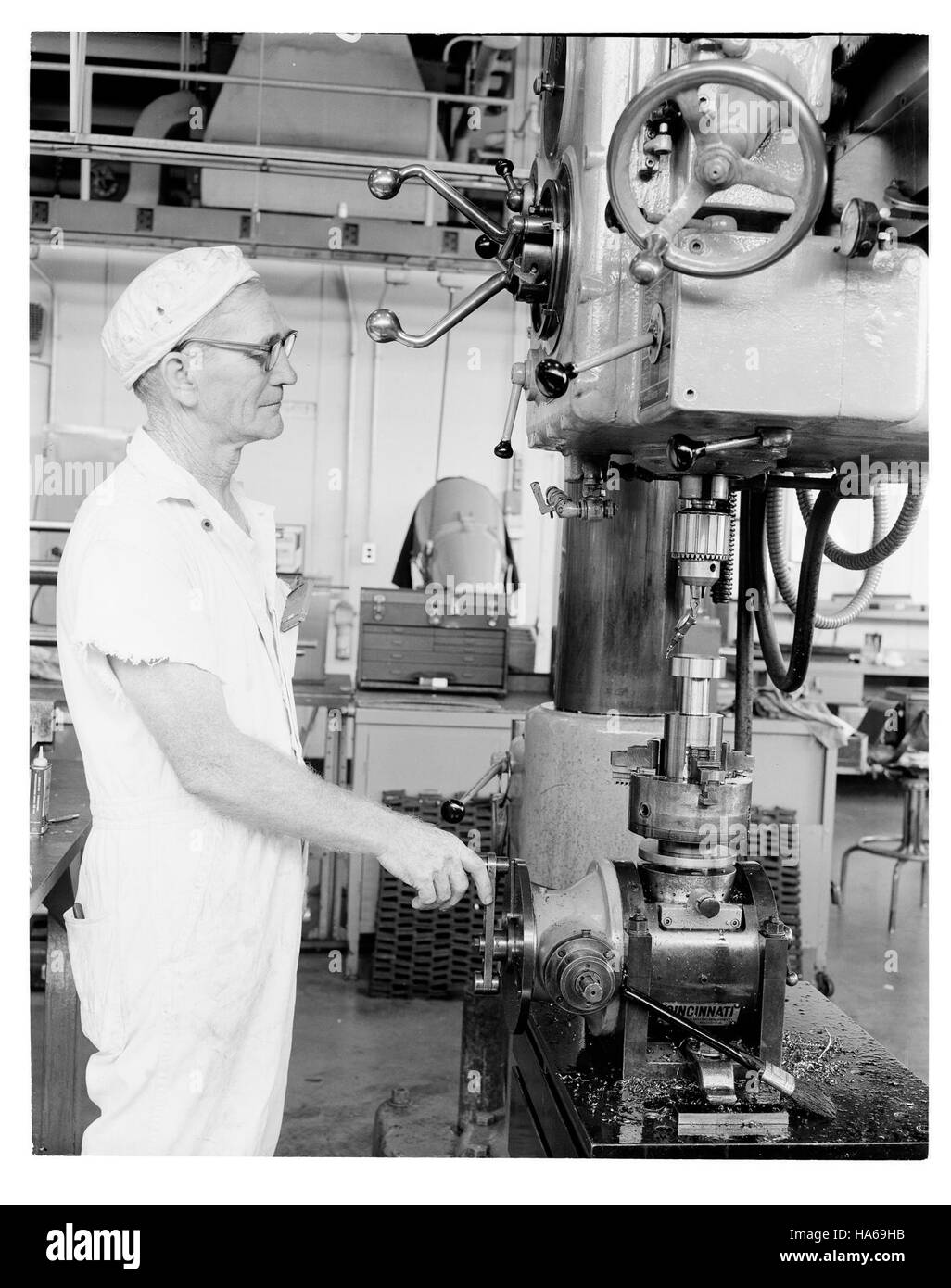 Das Federal Energy Management Program (FEMP) konzentriert sich auf die Verbesserung der Energieeffizienz in den US-Bundesbehörden. Diese Initiative ist entscheidend für die Senkung des Energieverbrauchs, die Förderung der Nachhaltigkeit und die Erreichung der Energieziele. Stockfoto