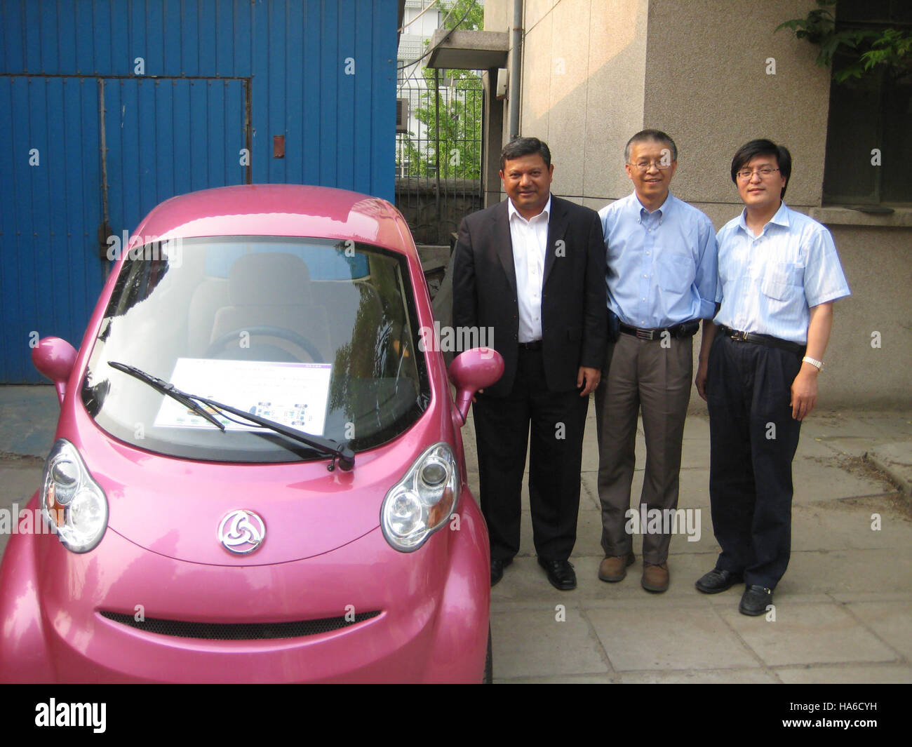 Das Energieministerium konzentriert sich weiterhin auf die Förderung von Initiativen zur Energieeinsparung und Nachhaltigkeit, um die Effizienz in verschiedenen Sektoren, einschließlich Verkehr und Versorgungsunternehmen, zu verbessern. Stockfoto