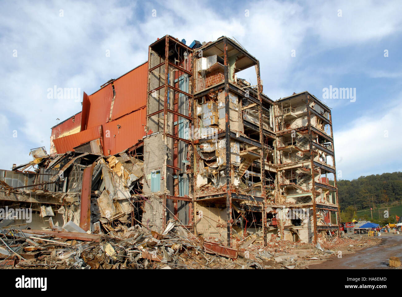 Die Y-12-Anlage des US-Energieministeriums, in der Gebäude 9211 untergebracht ist, spielt eine Schlüsselrolle bei der nationalen Sicherheit und der Kernenergieforschung. Dieses Bild konzentriert sich auf die fortgesetzten Arbeiten des Standorts zur Erhaltung und Sicherung der nuklearen Infrastruktur. Stockfoto