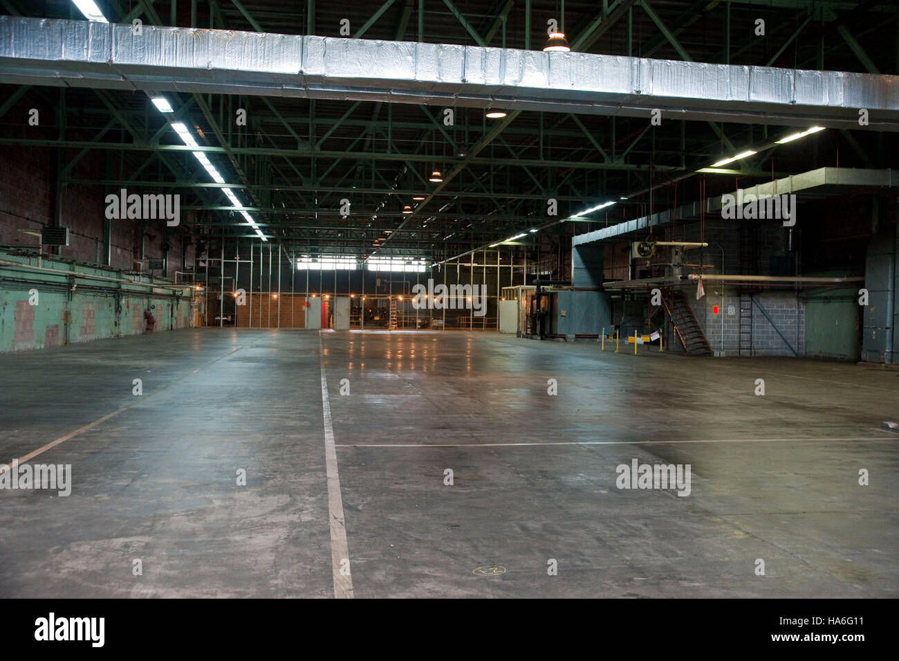 Das Energieministerium feiert den Abschluss des größten Wiederaufbauprojekts des Y-12 National Security Complex gemäß dem American Recovery and Reinvestment Act, das sich auf die Verbesserung der nuklearen Sicherheit und Infrastruktur konzentriert. Stockfoto