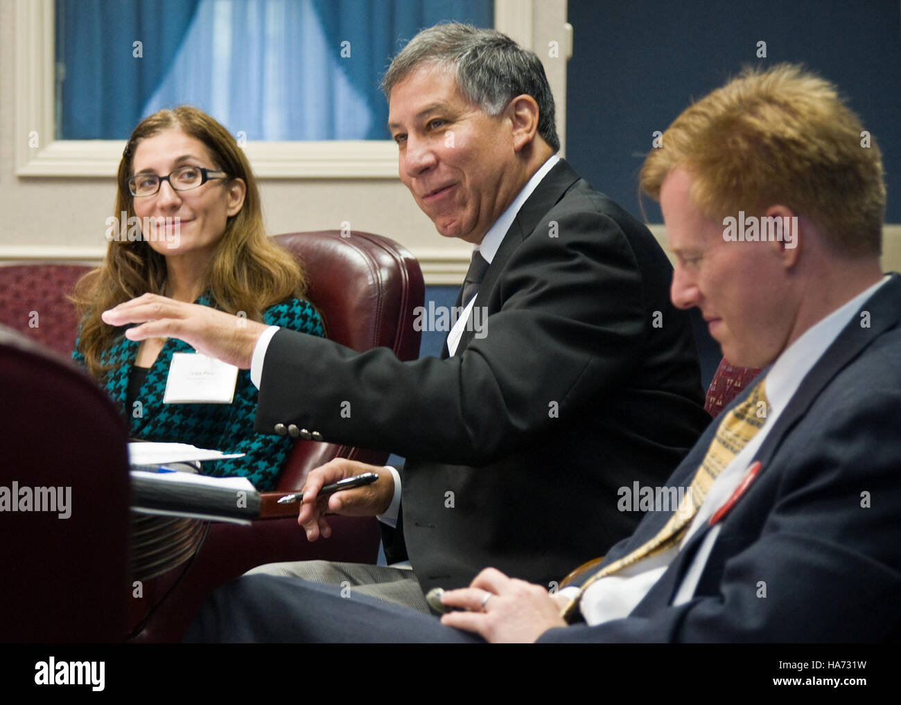 Dieses Bild vom USDA beleuchtet den Hispanic Heritage Month und das Center for Faith-Based Neighborhood Partnerships, wobei der Schwerpunkt auf der Schnittstelle von Ernährungs- und Gemeindeprogrammen für die hispanischen Gemeinden in den Vereinigten Staaten liegt. Stockfoto