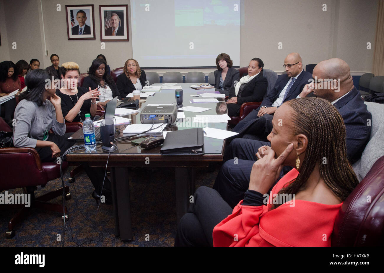 Das CARES Mentoring Program des USDA unterstützt in Zusammenarbeit mit der National CARES Mentoring Movement die Entwicklung und Bildung von Jugendlichen und unterstützt so die nächste Generation von Agrarführern und -Profis. Stockfoto