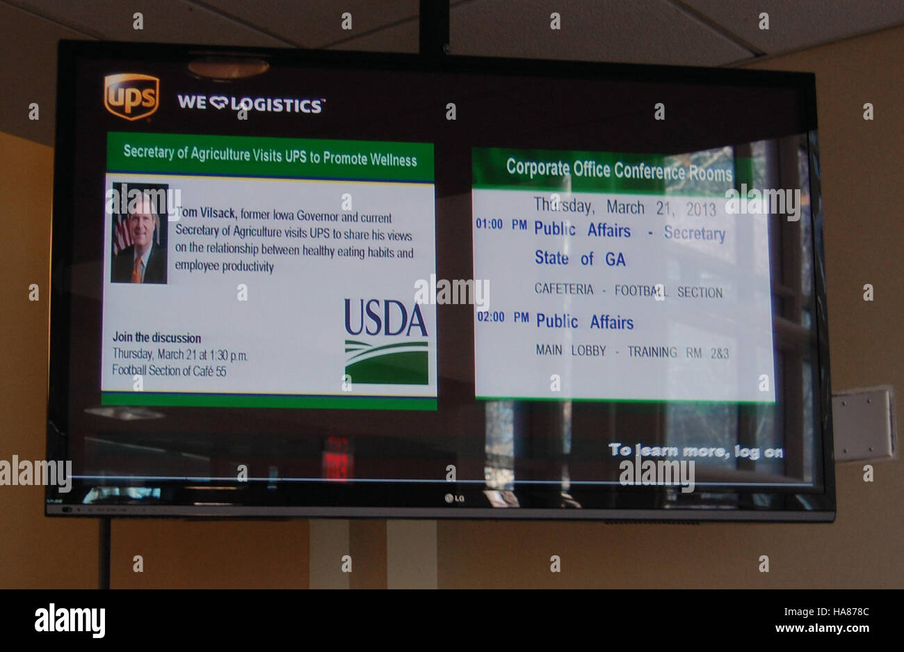 Landwirtschaftsminister G.A. Vilsack hält während seines Besuchs beim USDA eine Rede, in der er das Engagement des Ministeriums für die Verbesserung der landwirtschaftlichen Praktiken und die Unterstützung der Ernährungssicherheit und -Nachhaltigkeit im ganzen Land unterstreicht. Stockfoto