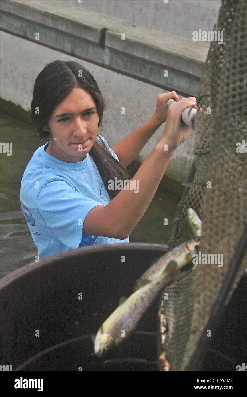 Usfwsmtnprairie 6170633709 8 Woche, letzte Woche, Creston National Fish Hatchery, Creston, MT Stockfoto