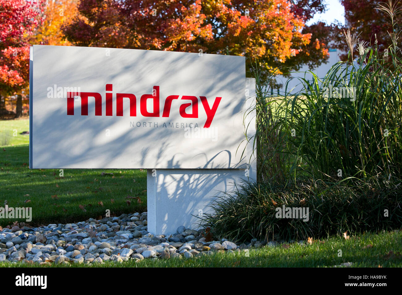 Ein Logo Zeichen außerhalb einer Einrichtung von Mindray North America in Mahwah, New Jersey auf 5. November 2016 besetzt. Stockfoto