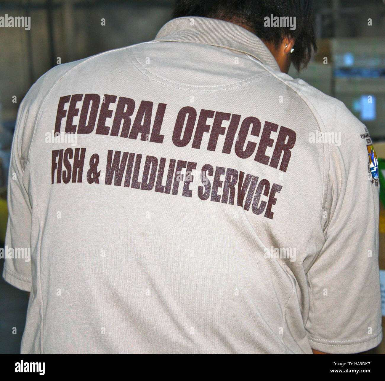 Usfwsnortheast 6124247687 Wildlife-Inspektor - Federal Officer Hemd Stockfoto
