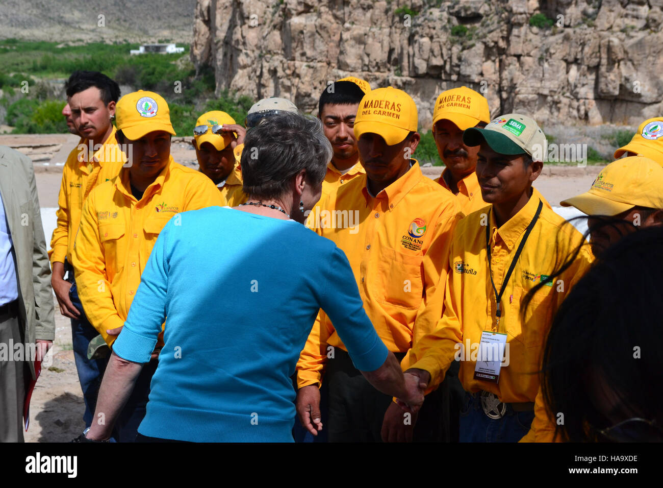 Der Big Bend National Park in Texas bietet vielfältige Landschaften, von Wüste bis zu Bergen, und ist ein kritischer Lebensraum für Wildtiere und ein Ort für wissenschaftliche Forschung. Der Park ist auch ein beliebtes Ziel für Outdoor-Aktivitäten und Umwelterziehung. Stockfoto