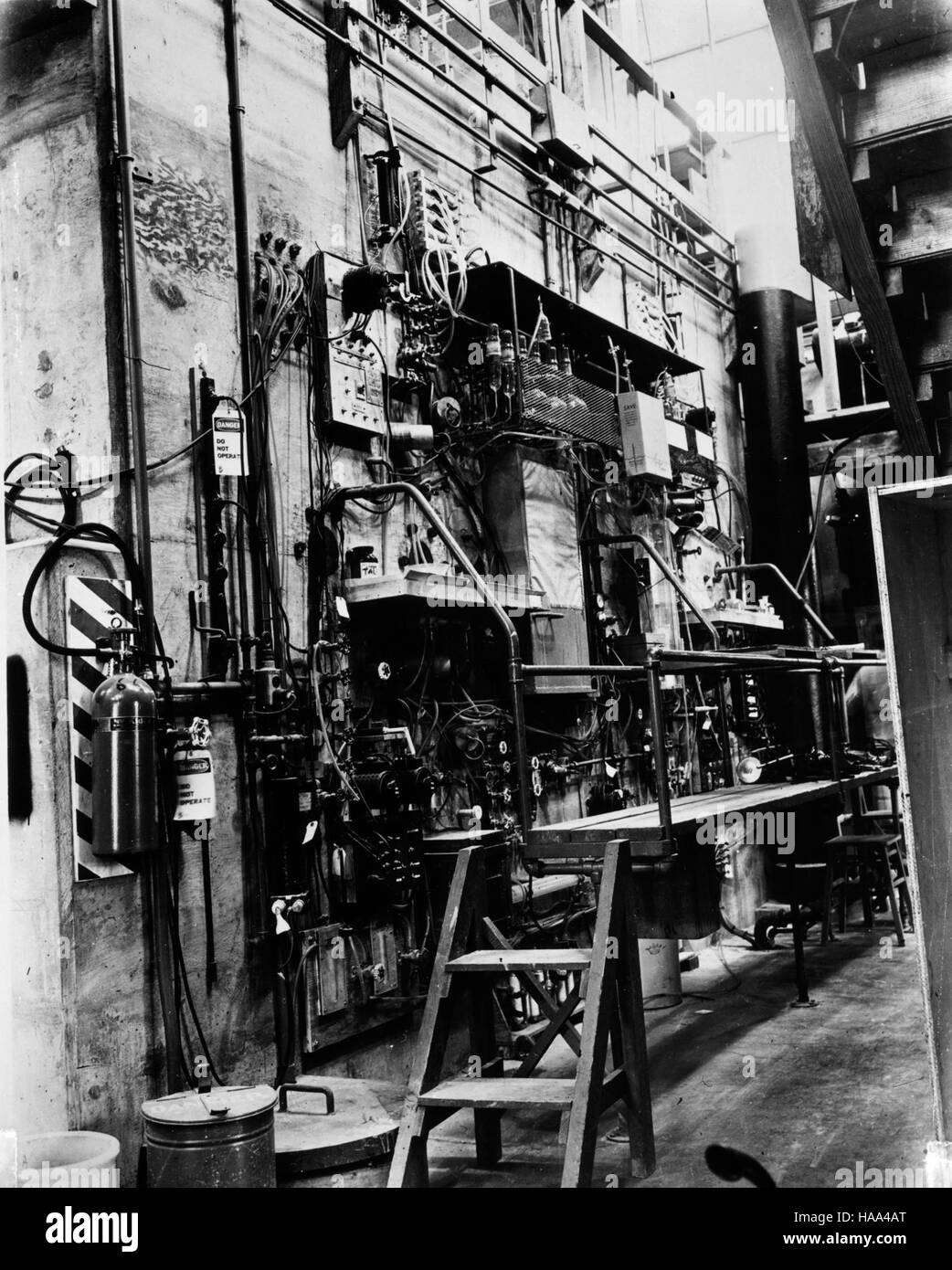 Ein Projekt des Energieministeriums konzentriert sich auf Umweltschutz und Energieeffizienz in Nationalparks. Die Bemühungen zielen auf die Verringerung des Energieverbrauchs und die Erhaltung der natürlichen Ressourcen ab, während gleichzeitig die ökologische Integrität der Parks erhalten bleibt. Stockfoto