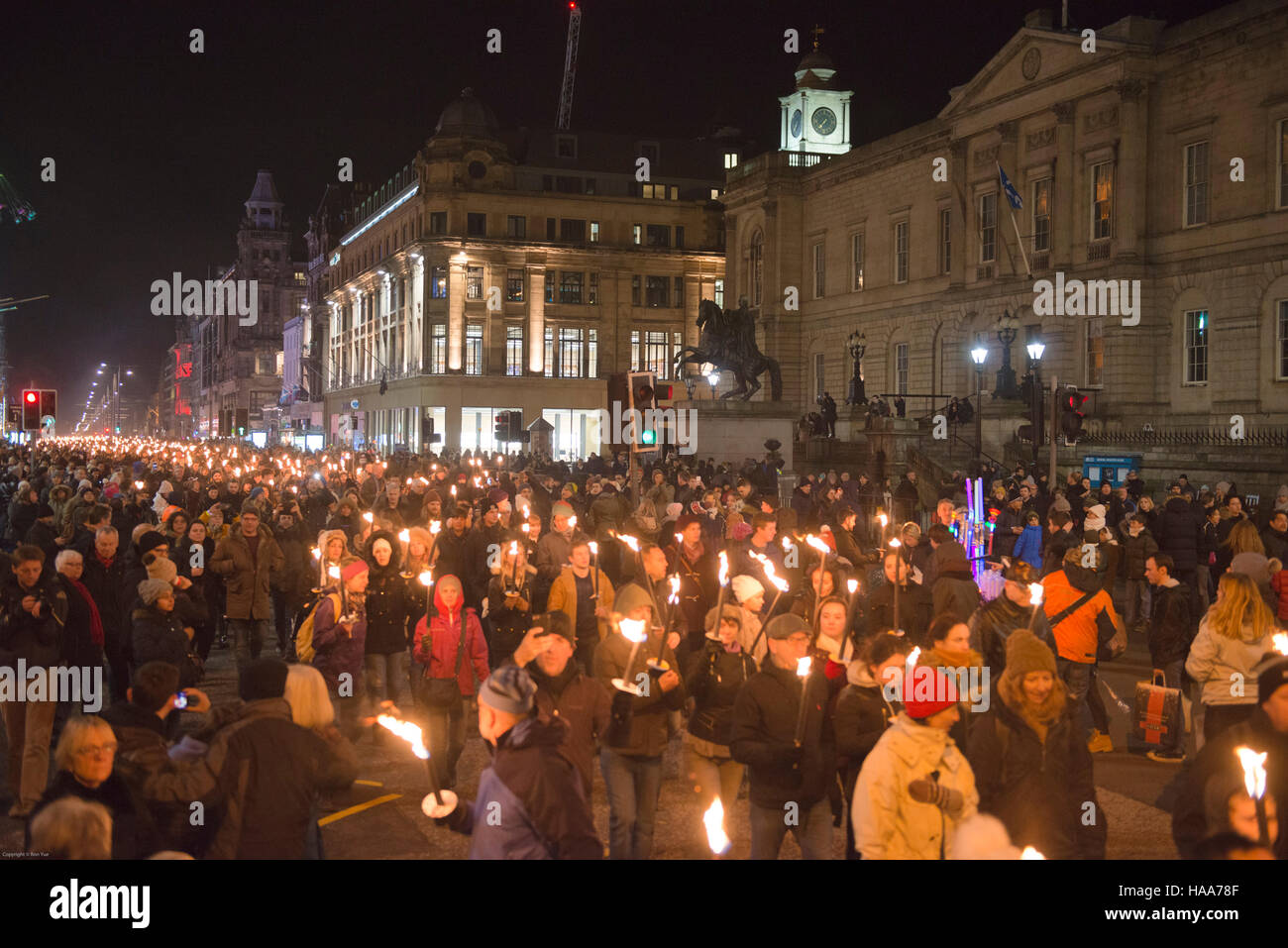 Hogmanay Fackelumzug, Edinburgh Stockfoto