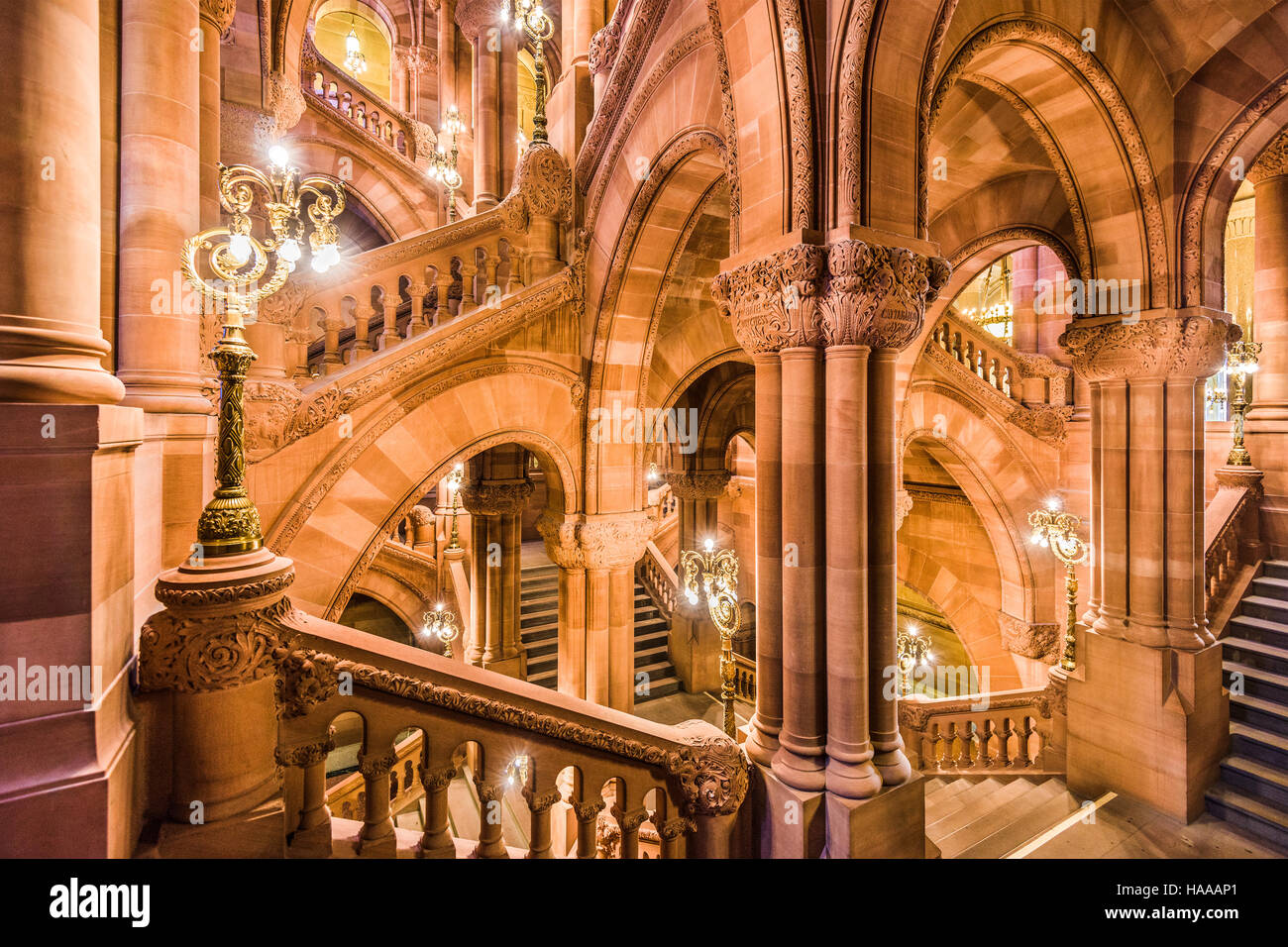 ALBANY, NEW YORK - 6. Oktober 2016: die großen westlichen Treppe von der New York State Capitol Building. Stockfoto