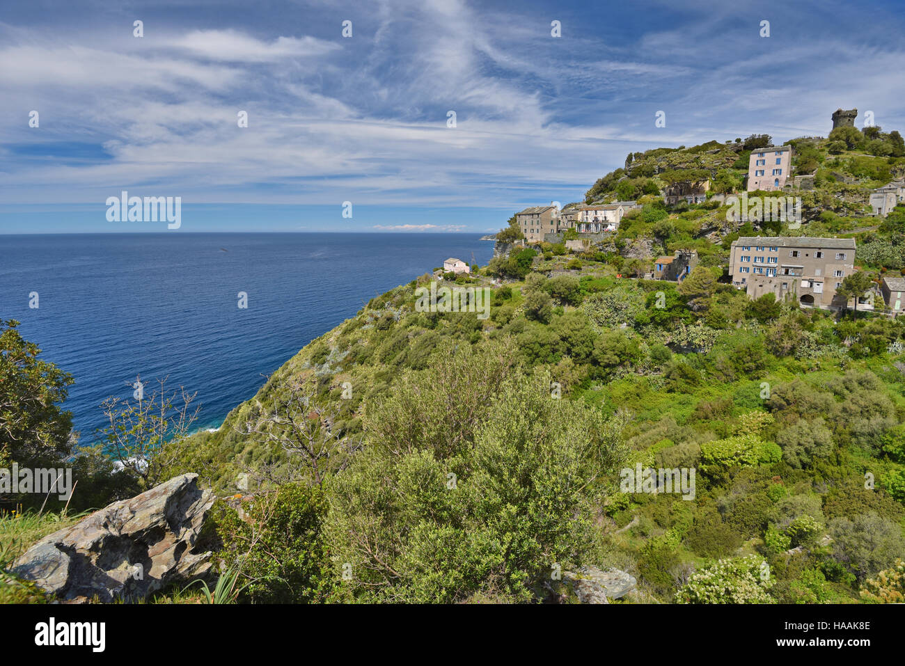 Korsisches Bergdorf Nonza Stockfoto