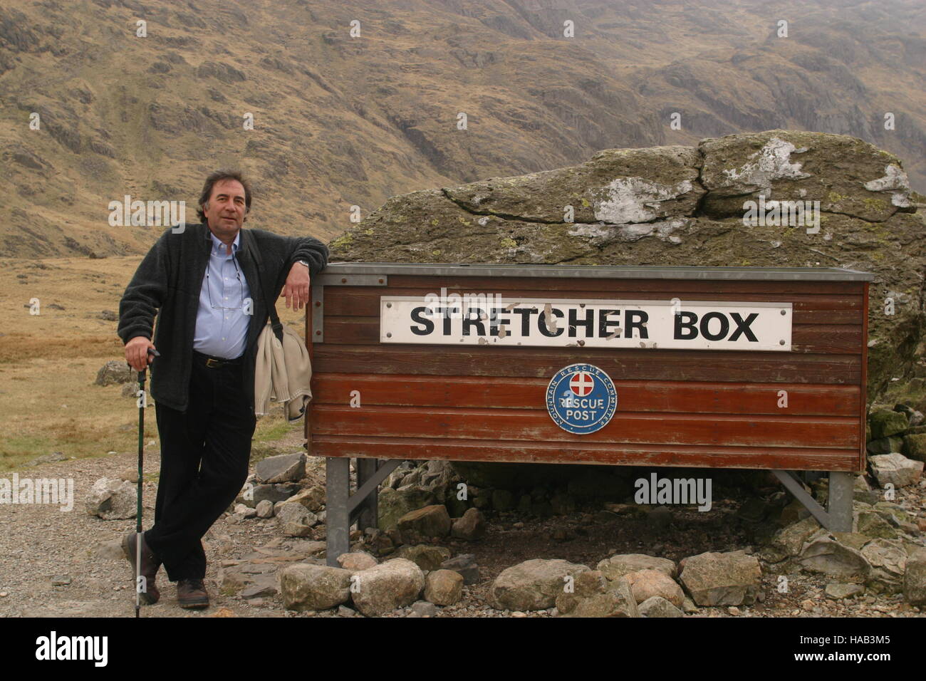 Fotograf Jonathan Player auf Sty head Pass im Lake District. Es ist der Pass zwischen Scafell Pike und Great Gable. Zwischen Wasdale und Borrowdale. Stockfoto