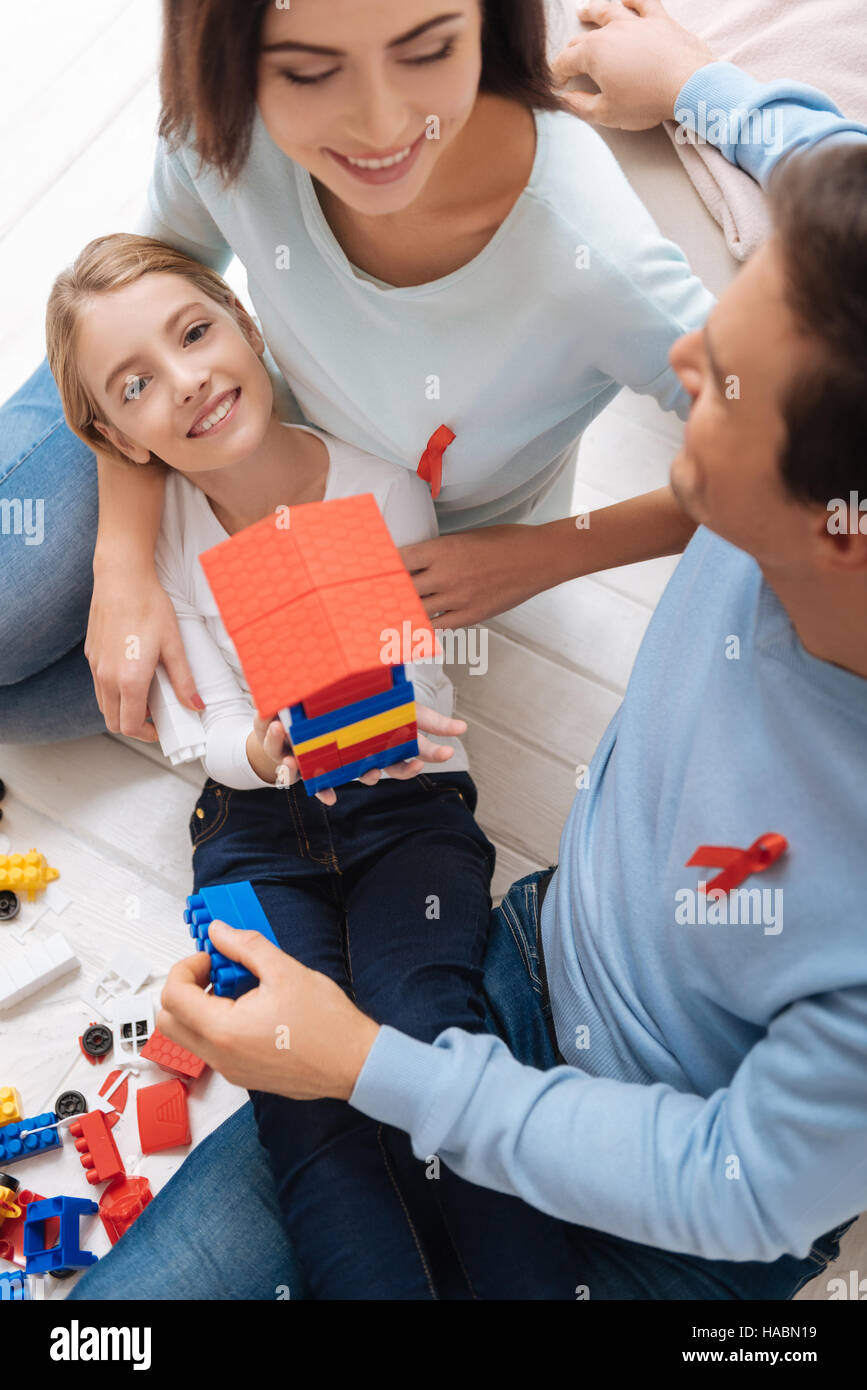 Entzückende Und Charmante Junge Mädchen Umziehen Entzückende Und Charmante Junge Mädchen Umziehen
