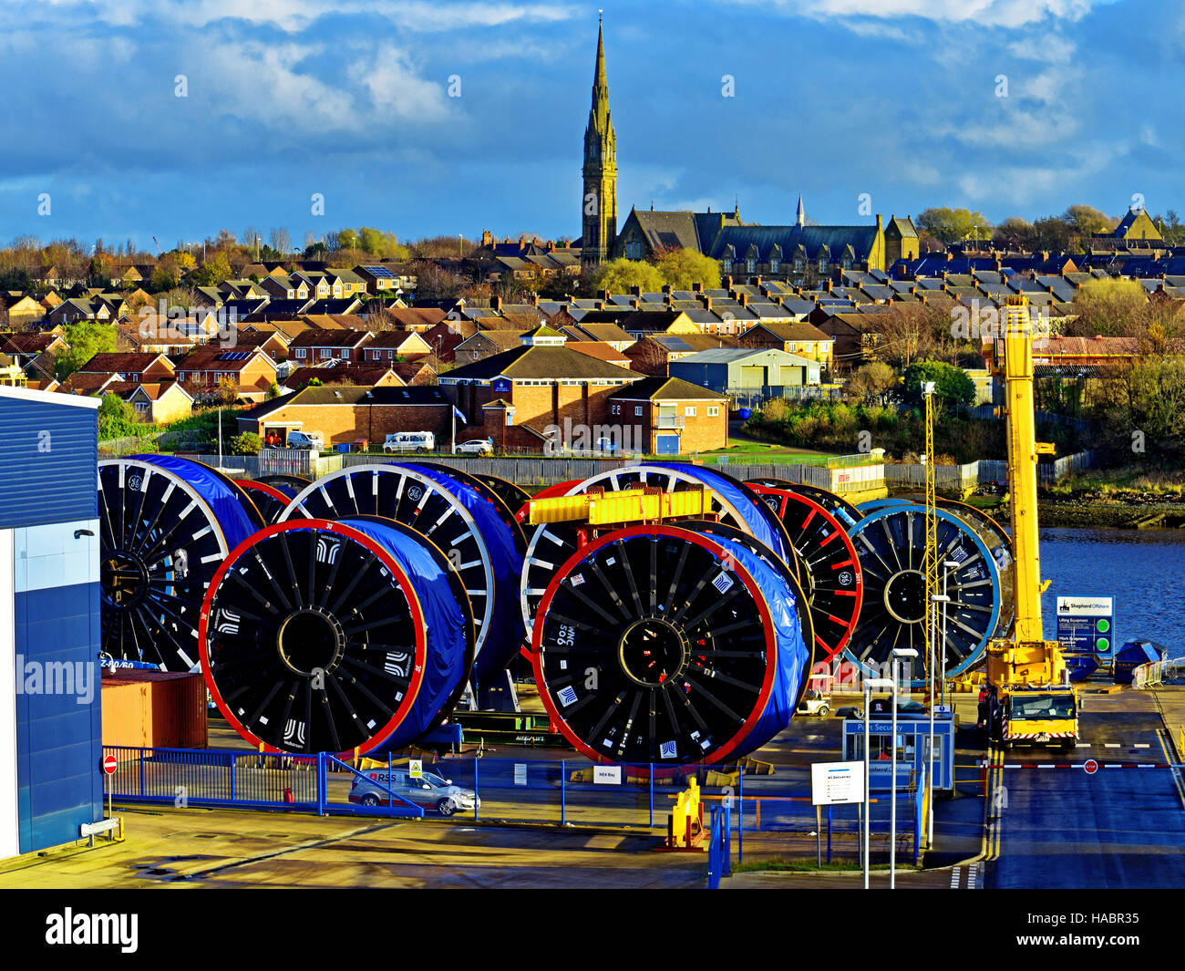 Wallsend Neptun Energy Park Shepherd Offshore-Riesen Draht Walzen Wallstream Gefahrenabwehr Stockfoto