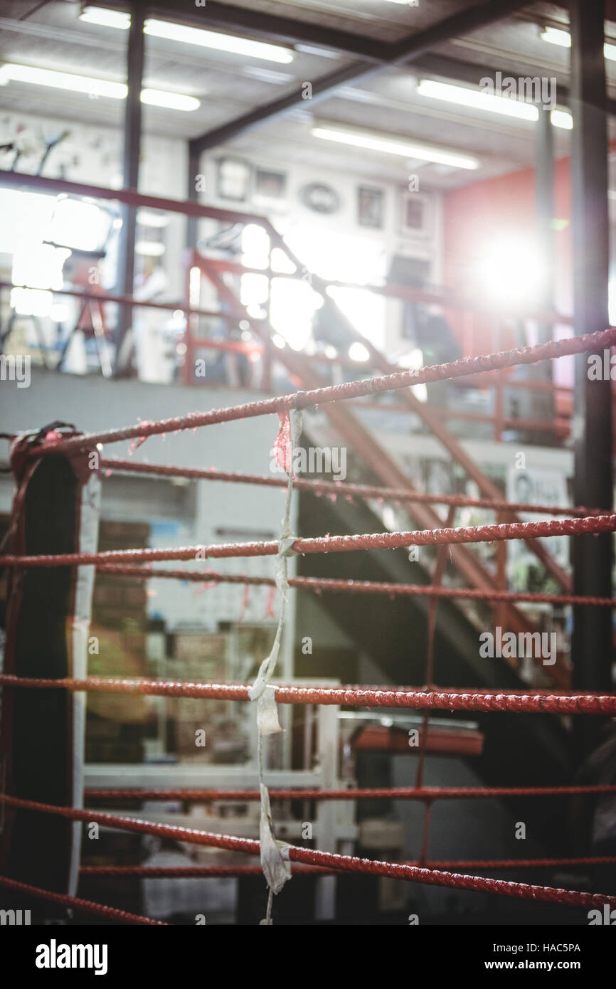 Boxring im Fitness-studio Stockfoto