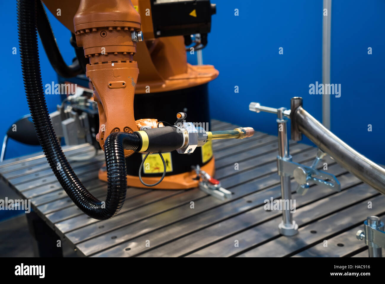 Roboter-Schweißgeräte Stockfoto