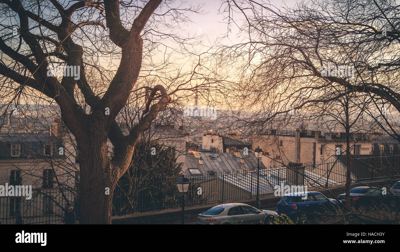 Blick auf den Eiffelturm von Montmartre goldene Zeiten Stockfoto