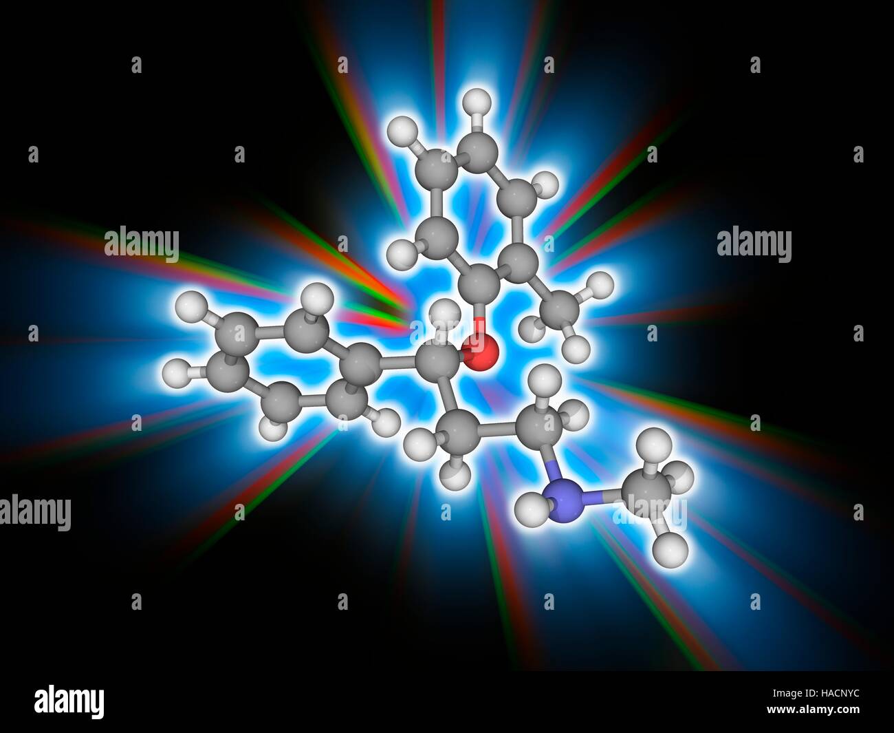 Atomoxetin. Molekulares Modell des Medikament Atomoxetine (C17. H21. NAVI). Dieses Medikament dient der Behandlung von Aufmerksamkeits-Defizit-Hyperaktivitäts-Störung (ADHS). Atome als Kugeln dargestellt werden und sind farblich gekennzeichnet: Kohlenstoff (grau), Wasserstoff (weiß), Stickstoff (blau) und Sauerstoff (rot). Abbildung. Stockfoto