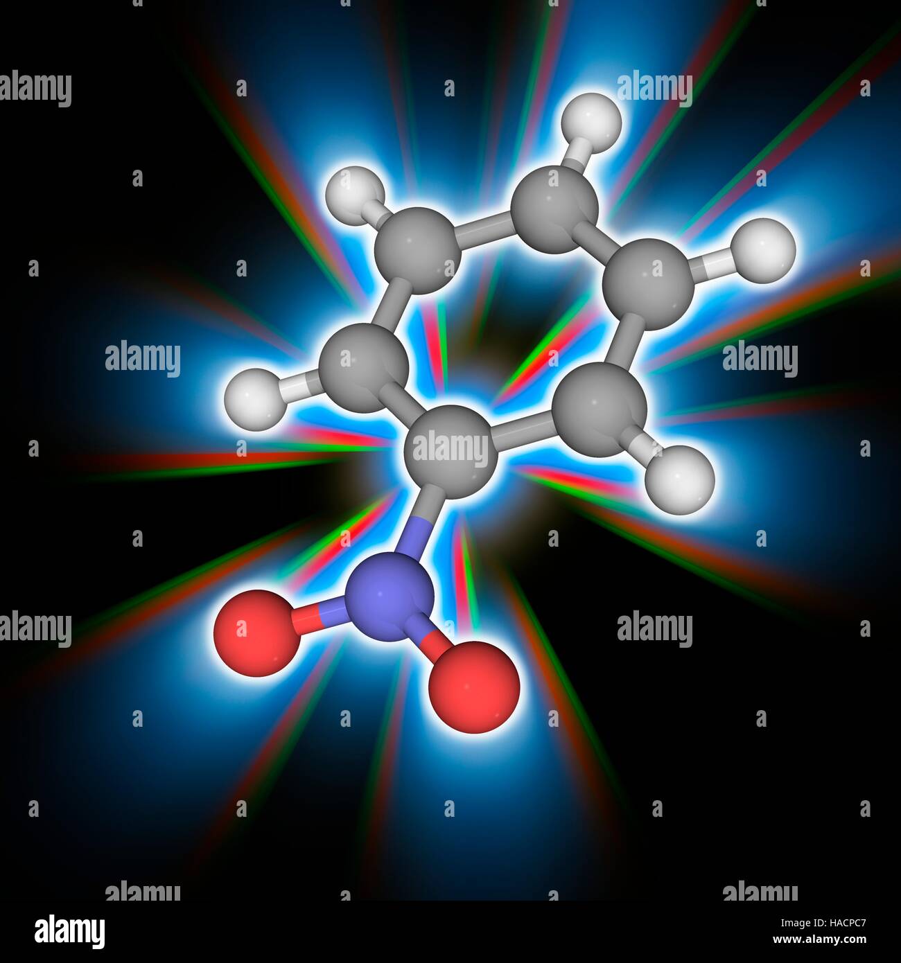 Nitrobenzene. Molekulares Modell des organischen Verbindung Nitrobenzene (C6. H5. N.O2), produziert in großem Maßstab als Vorläufer der industriellen chemischen Anilin. Atome als Kugeln dargestellt werden und sind farblich gekennzeichnet: Kohlenstoff (grau), Wasserstoff (weiß), Stickstoff (blau) und Sauerstoff (rot). Abbildung. Stockfoto