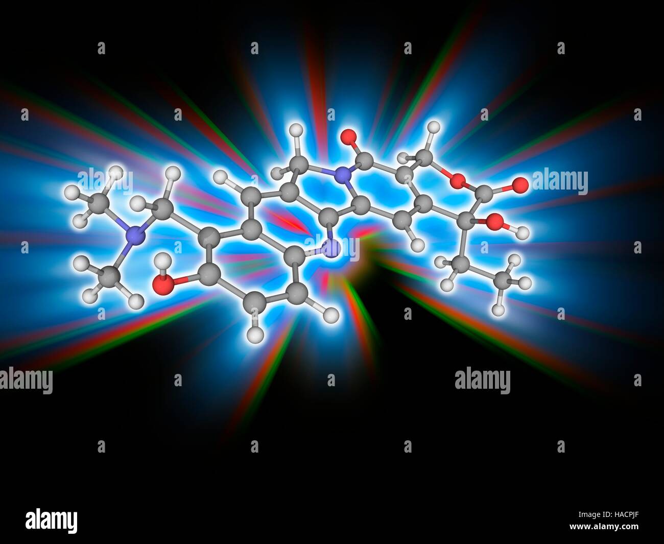 Topotecan. Molekulares Modell des Medikaments Topotecan (C23. H23. N3. O5), eine Chemotherapie-Agent, der als eine Topoisomerase ich Inhibitor fungiert. Es wird zur Behandlung von Eierstockkrebs sowie Lungenkrebs und anderen Krebsarten. Atome als Kugeln dargestellt werden und sind farblich gekennzeichnet: Kohlenstoff (grau), Wasserstoff (weiß), Stickstoff (blau) und Sauerstoff (rot). Abbildung. Stockfoto