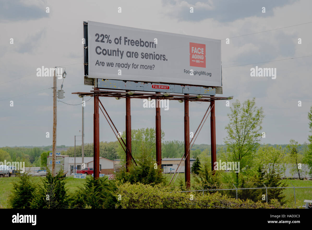 Albert Lea, Minnesota. Plakat mit einer veralteten Senioren. Eine Kampagne, um die zunehmende Alterung der Bevölkerung Minnesotas sensibilisieren. Stockfoto