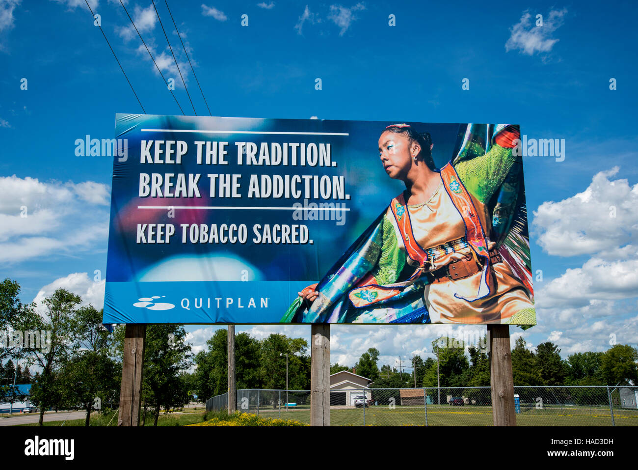 Callaway, Minnesota. Weiße Erde Reservierung.  Schild der White Earth Band der Ojibwe wo bekommt man Hilfe beim aufhören mit dem Rauchen aufzuhören planen. Stockfoto