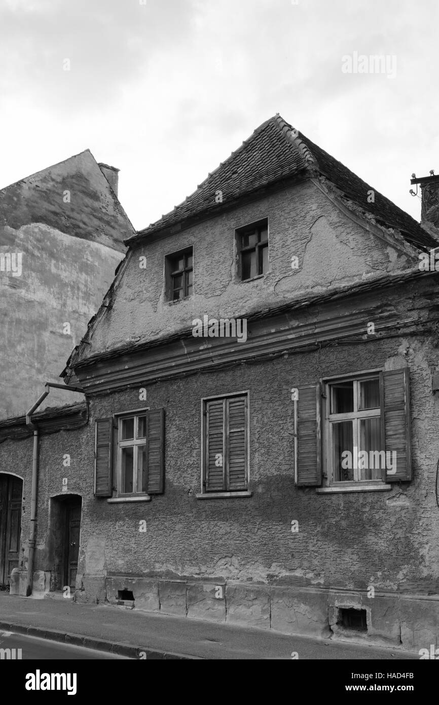 Historisches altes haus detail Schwarzweiß-Stockfotos und -bilder - Alamy