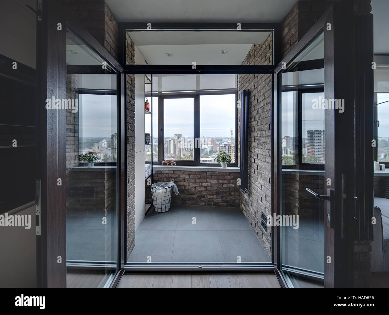 Balkon im Loftstil Stockfoto