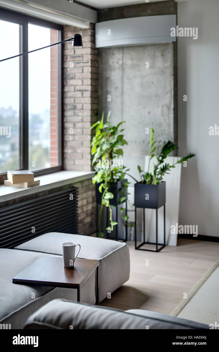 Interieur im Loftstil Stockfoto