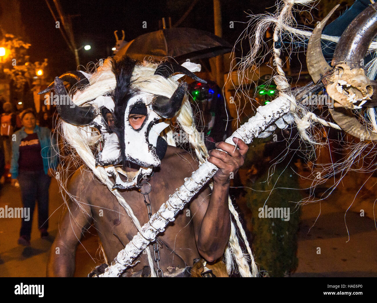 Teilnehmer auf einem Karneval der Tag der Toten in Oaxaca, Mexiko Stockfoto