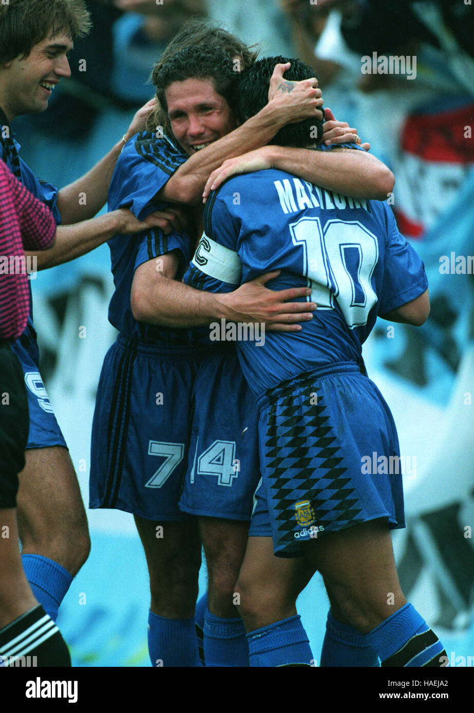DIEGO MARADONA & DIEGO SIMEONE Argentinien 15. Juli 1994 Stockfoto