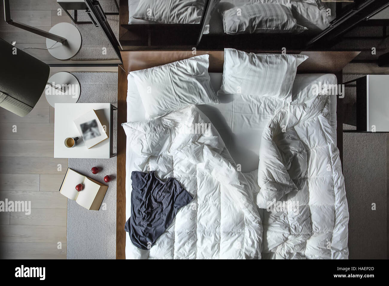Schlafzimmer im Loft-Stil Stockfoto