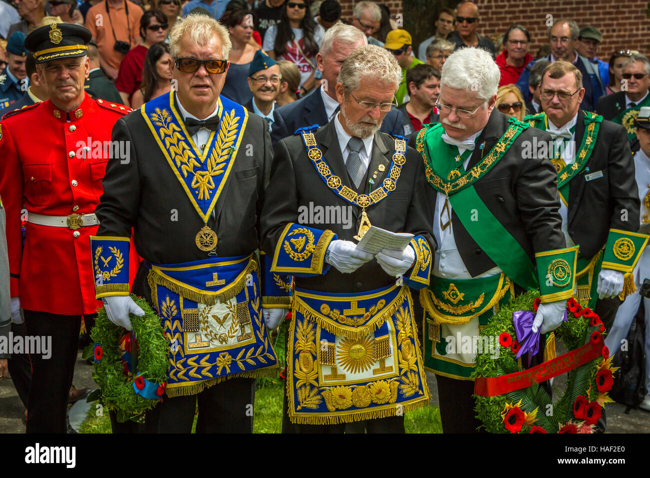 Der Canada Day Tag Gedenkgottesdienst am Kriegerdenkmal in St. John's, Neufundland und Labrador, Kanada. Stockfoto