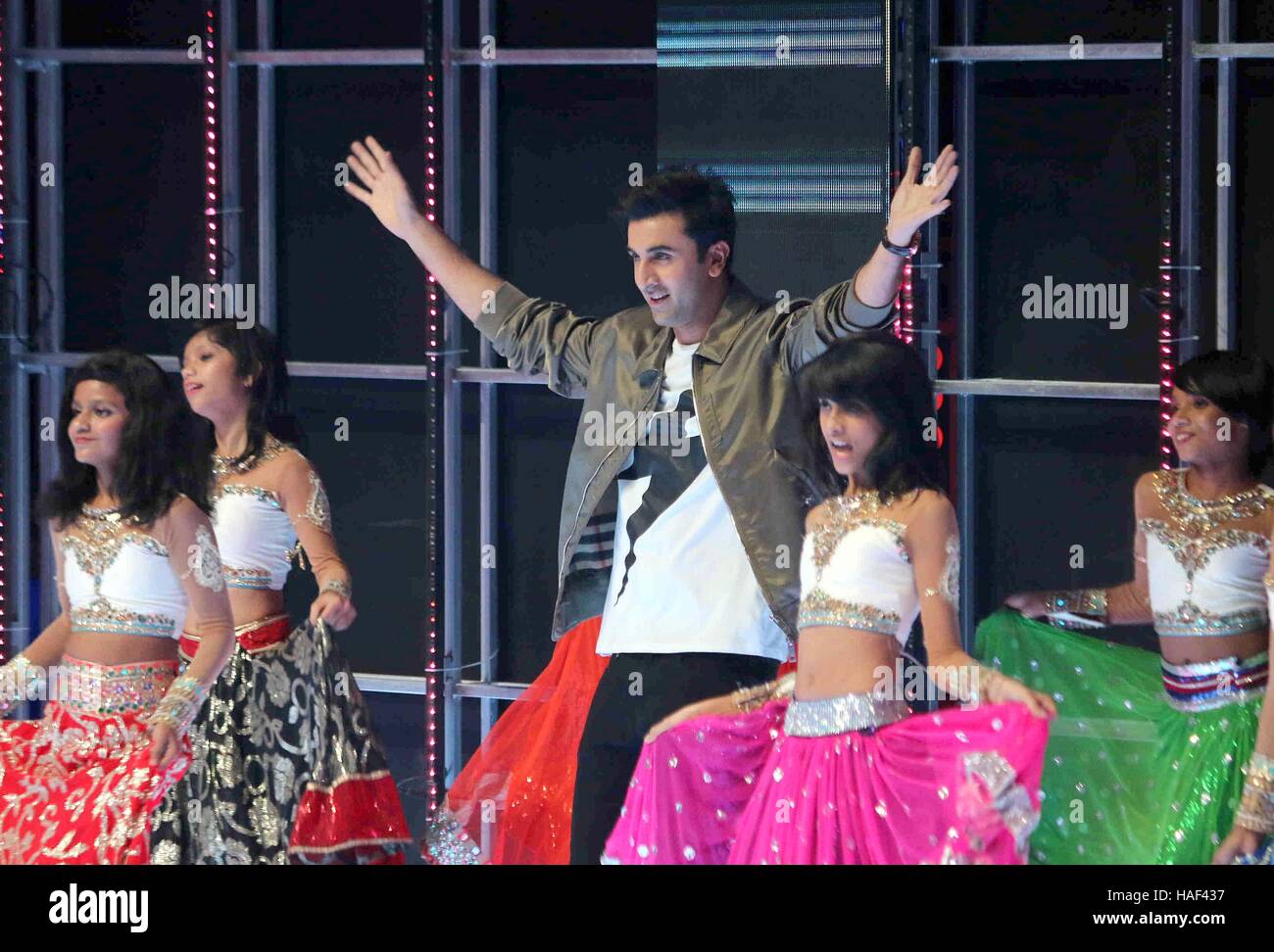 Bollywood-Schauspieler Ranbir Kapoor während des großen Finales von Dance Plus Saison 2, in Mumbai, Indien am 24. September 2016. Stockfoto