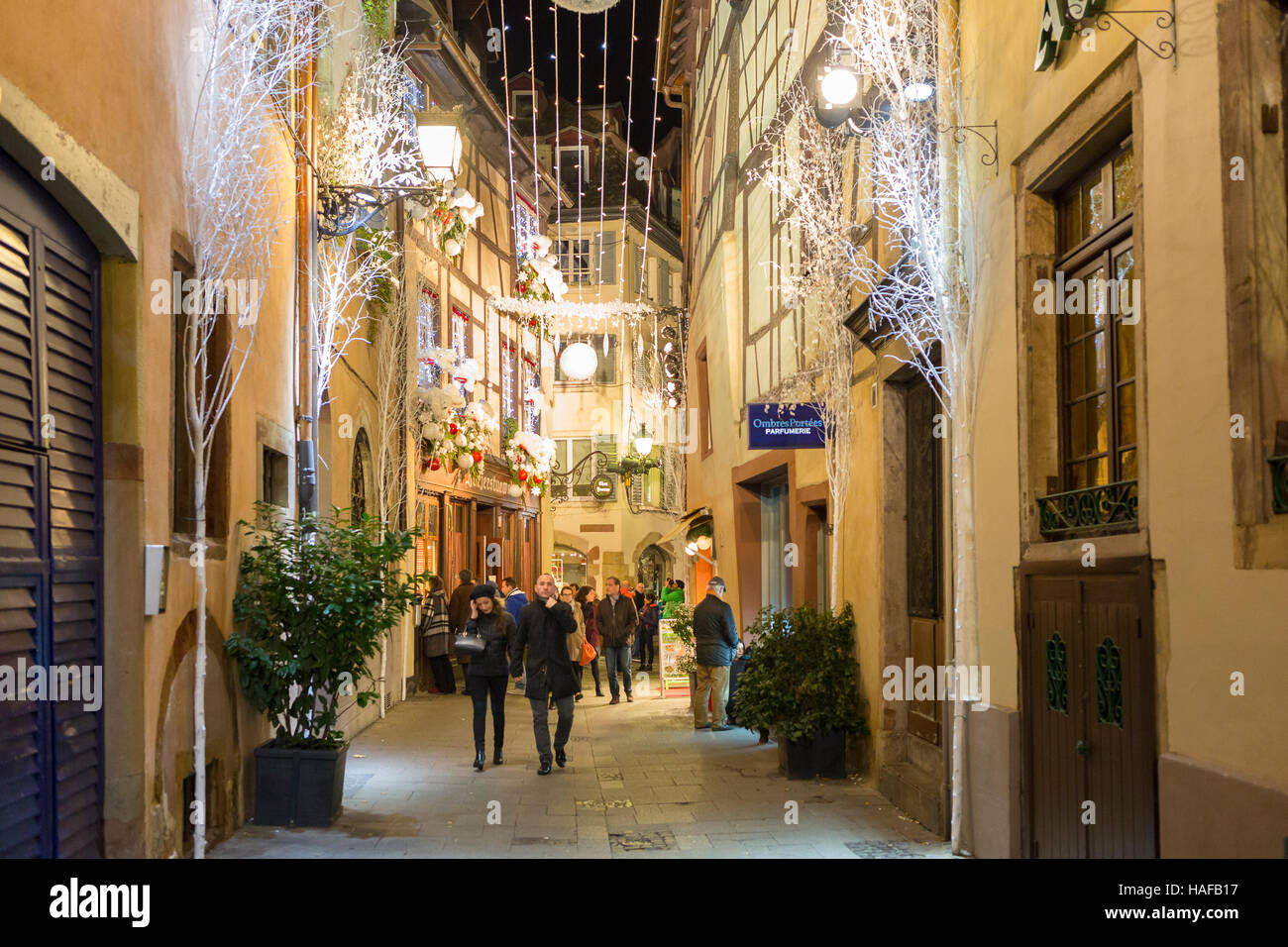 Das Zentrum von Straßburg in der Weihnachtszeit, Weinstraße, Bas-Rhin-Elsass-Frankreich-Europa Stockfoto