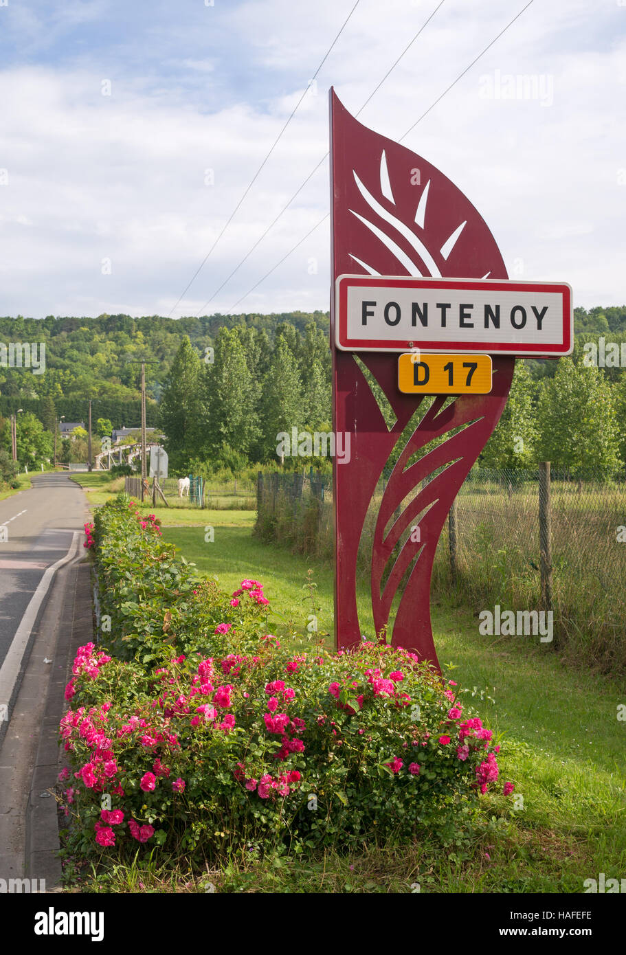 Raod Zeichen für das Dorf Fontenoy von D17, Département de wurden, Hauts-de-France, Frankreich, Europa Stockfoto