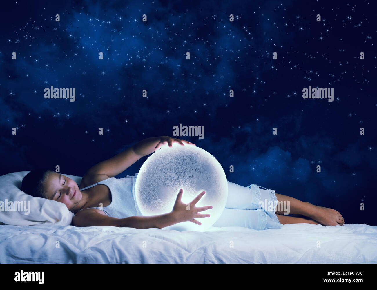 Mädchen vor dem schlafen träumen Stockfoto