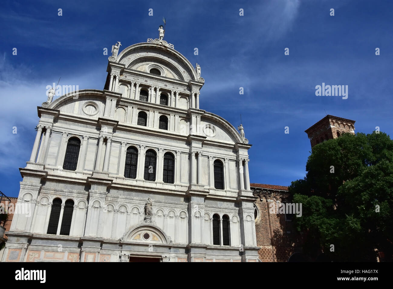 Sankt Zacharias schöne Renaissance-Fassade in Venedig Stockfoto